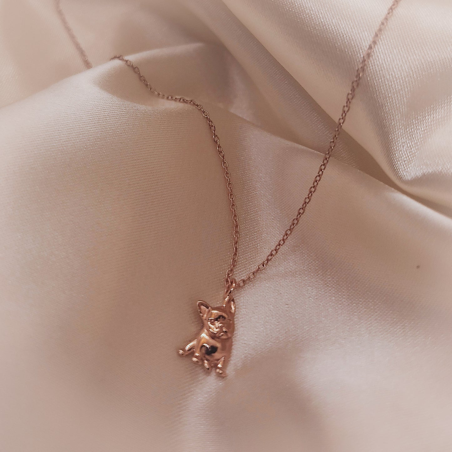 Colier Frenchie din argint placat cu aur roz 18K