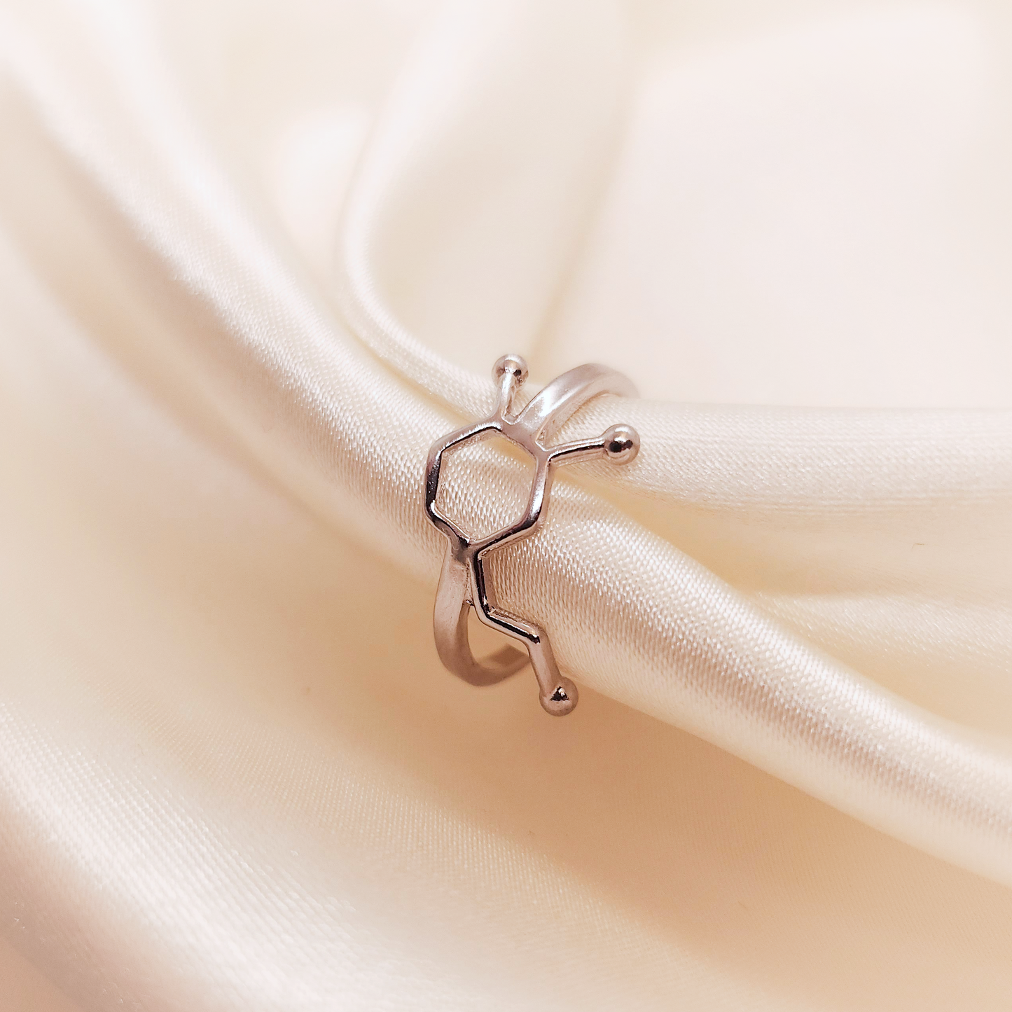 Dopamine Platinum plated silver Ring
