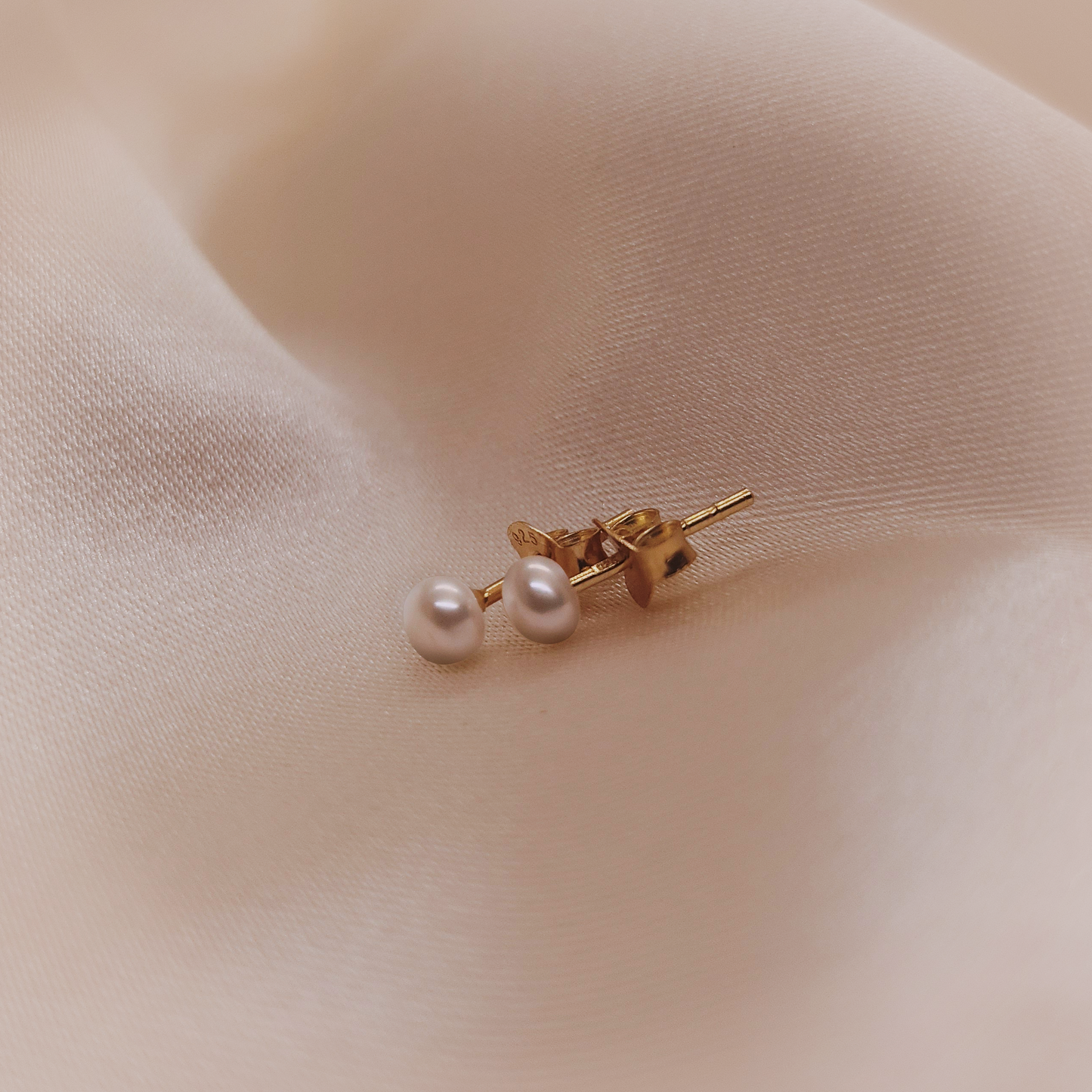 Small Pearls 18K Gold plated silver Earrings