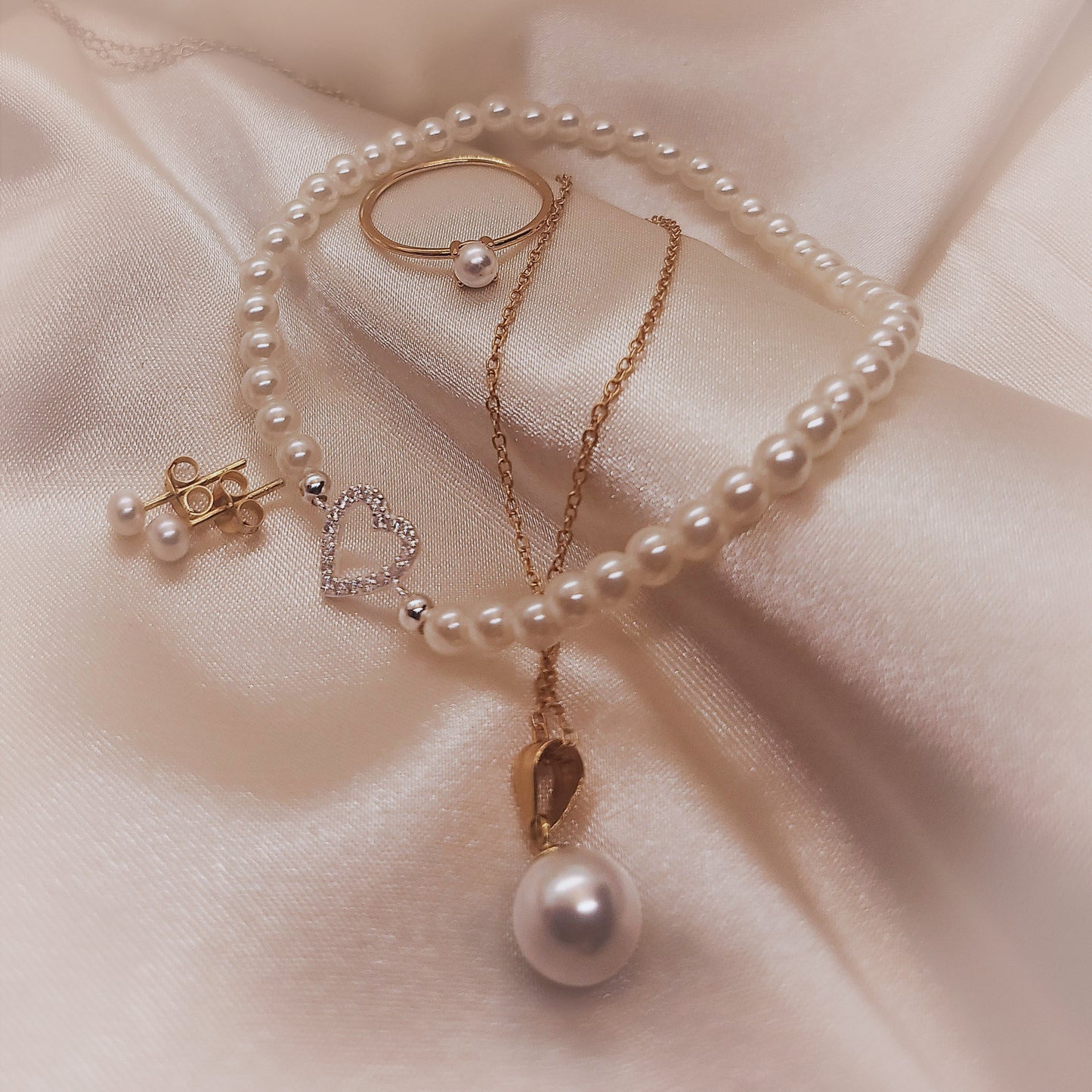 Set Elegant Small Pearls