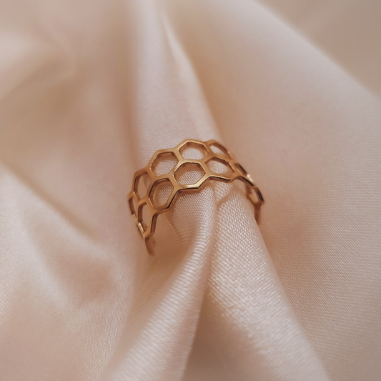 Honeycomb 18K Gold Ring