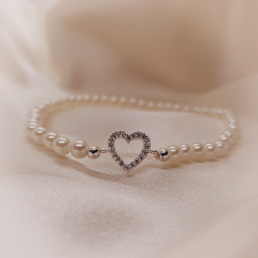 Pearls & Heart Silver Bracelet